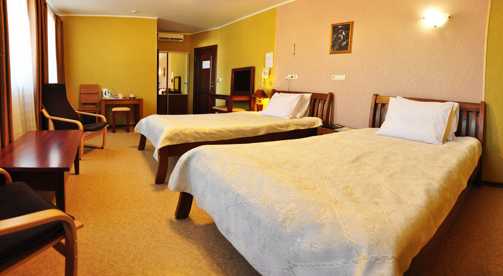 Antwo-Hotel Charkiv Esterno foto